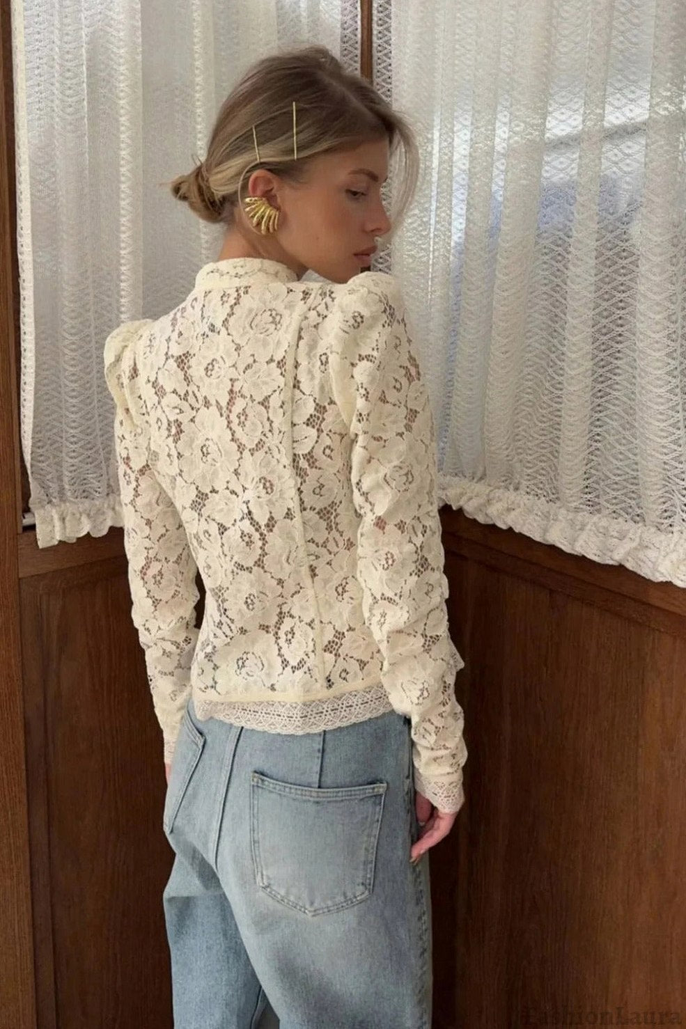 Lace Mandarin Collar Long Sleeve Blouse