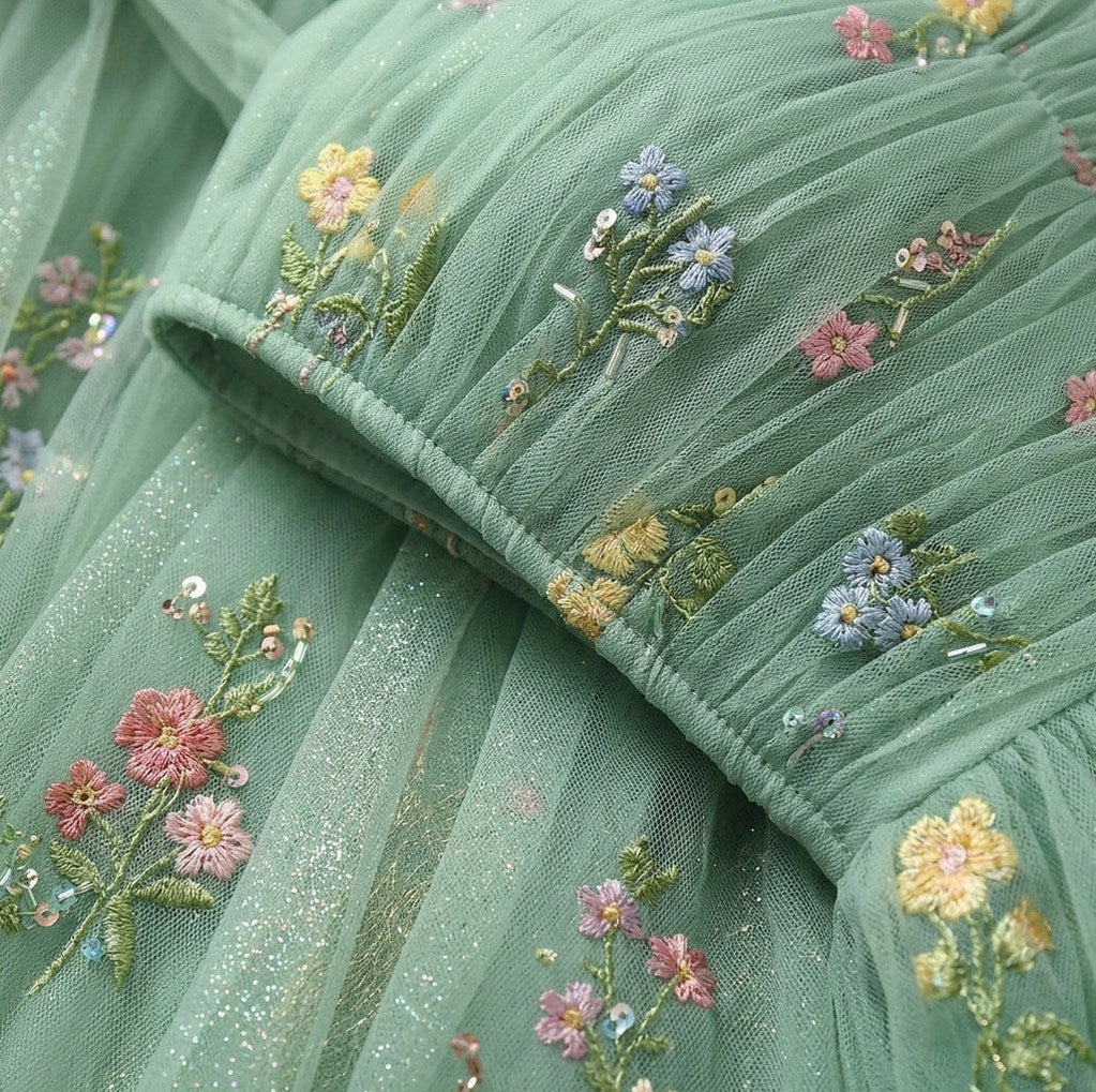 Tulle Embroidered Sweetheart Maxi Dress